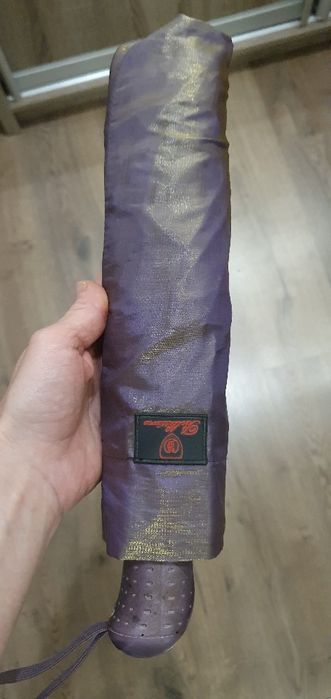 Віддам парасольку