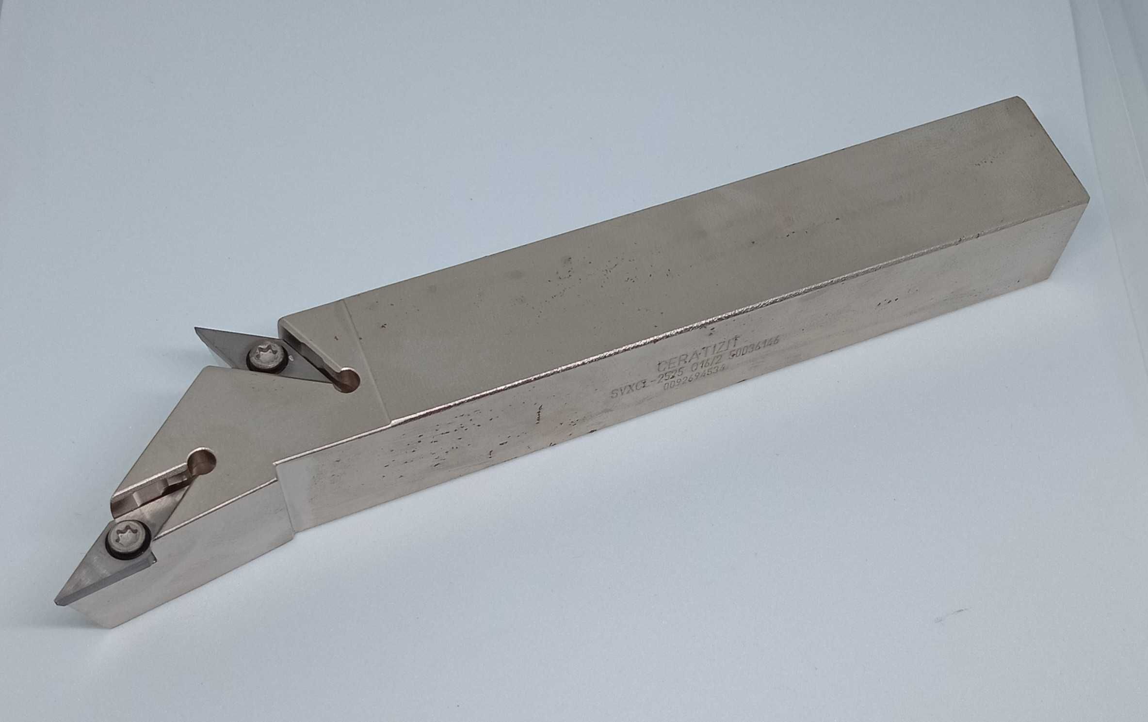 Nóż tokarski oprawa ceratizit Svxcl-2525 q16/2 25mm 2 płytki