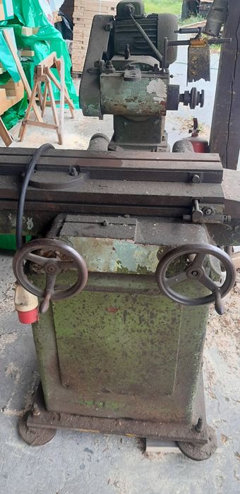 Szlifierka uniwersalna