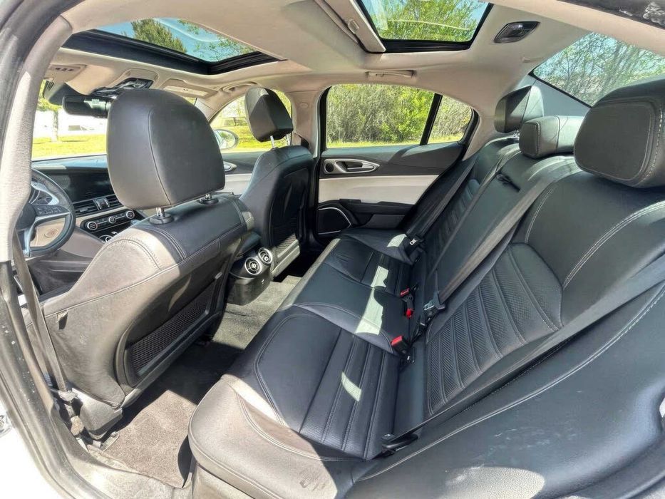 Alfa Romeo Giulia Ti      2019