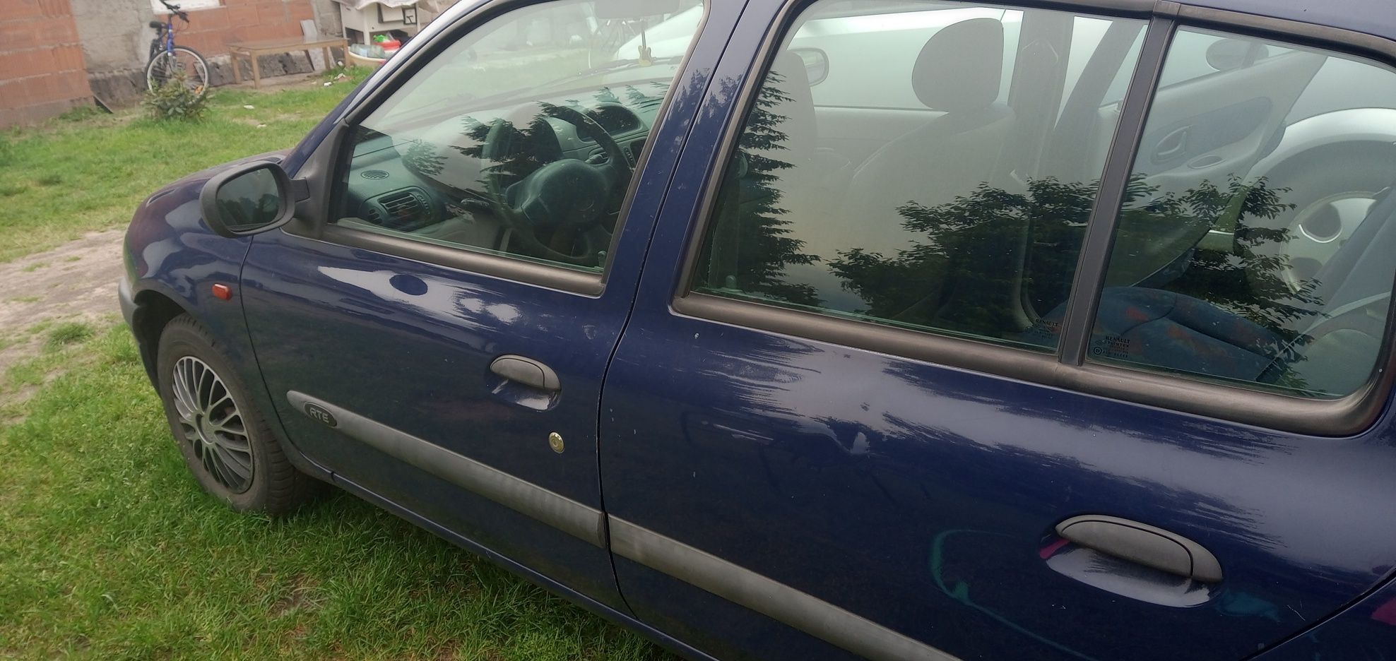 Clio 2 1.9 D 2001r