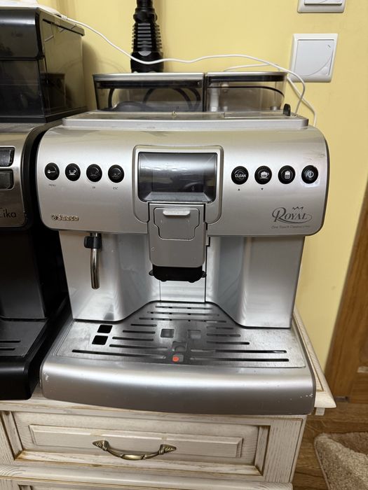 Кавомашина Saeco Aulica професійна для дому ,в офісі та в кавʼярні