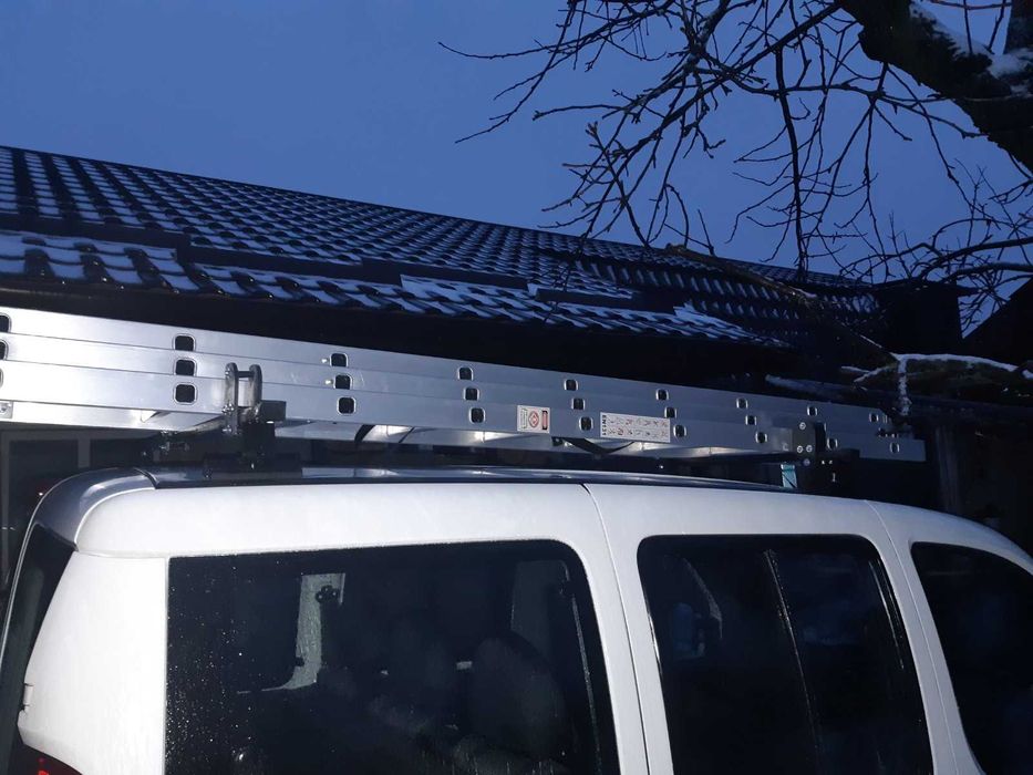 Сталеві Нові поперечини на крышу Fiat Doblo з фіксаторами вантажу