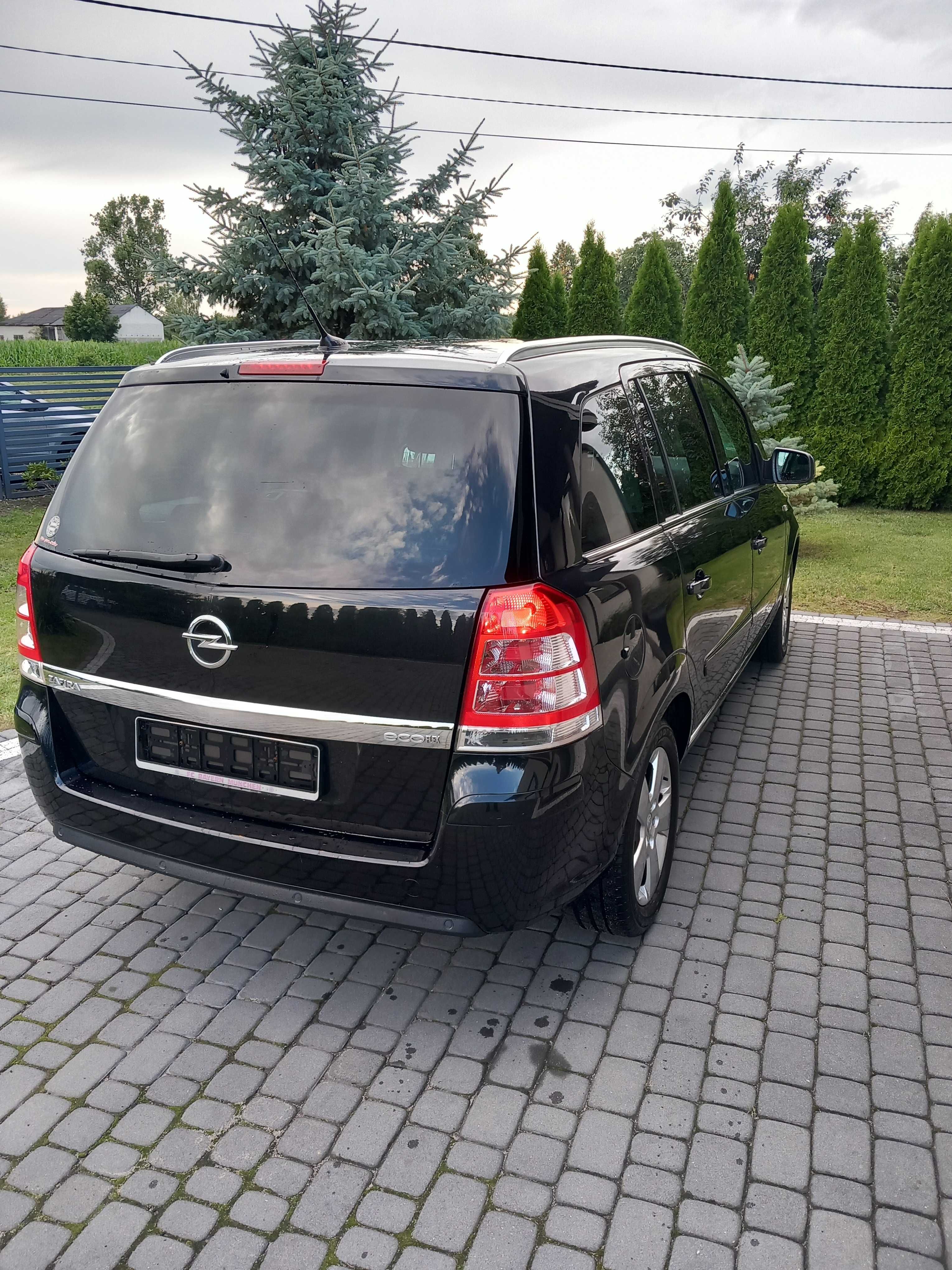 Śliczny Opel Zafira 1.7 125KM z  Xenon Nawigacja Niemiec Po Opłatach