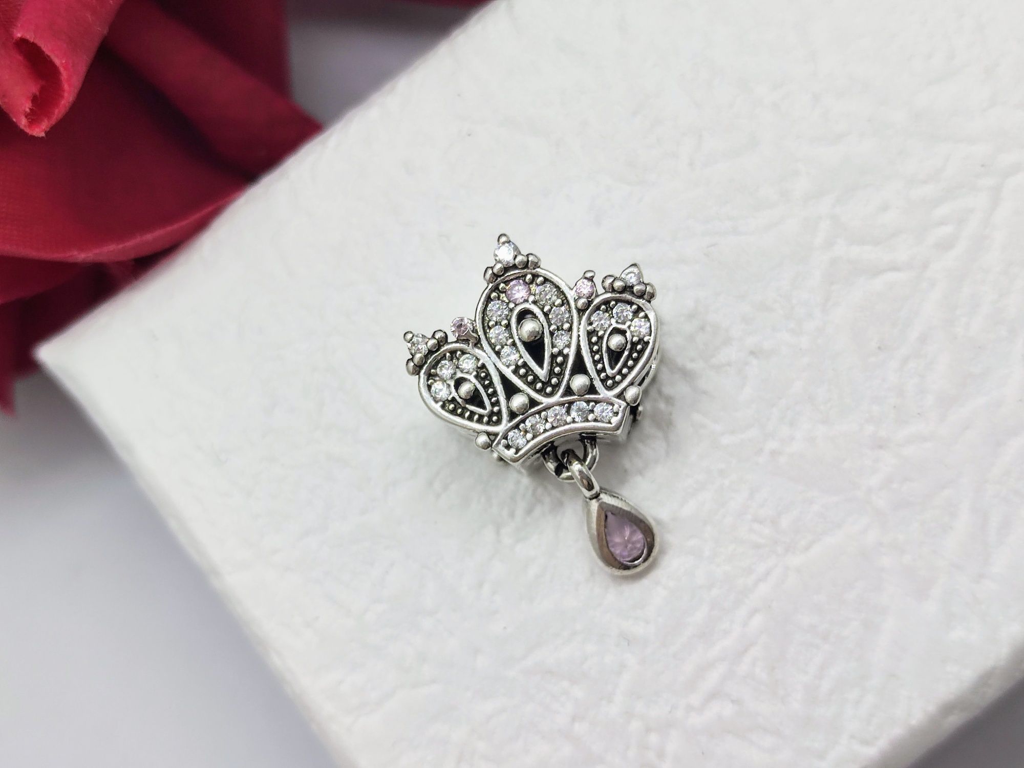 Dwustronny charm's korona kryształ S925