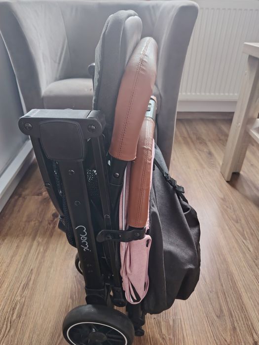 Wózek spacerowy walizka na gwarancji