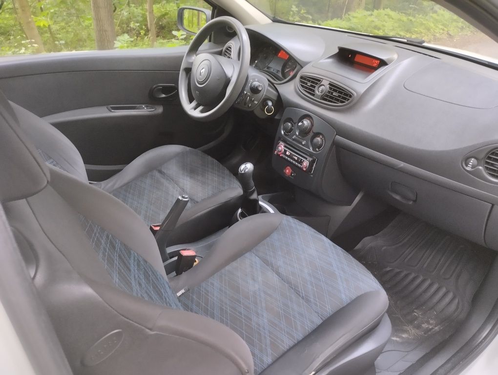 Renault Clio 1.5 bez dwumasy i DPF