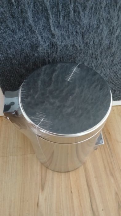 Kosz na śmieci 3l srebrny