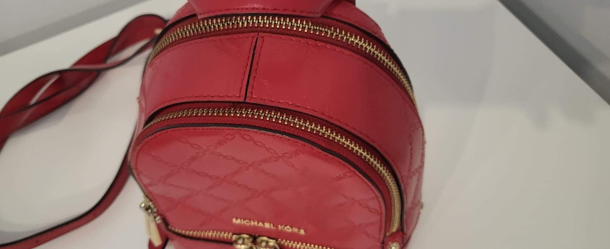 Plecak czerwony Rhea Mini Leather Backpack Michael Kors
Rhea Mini Lea