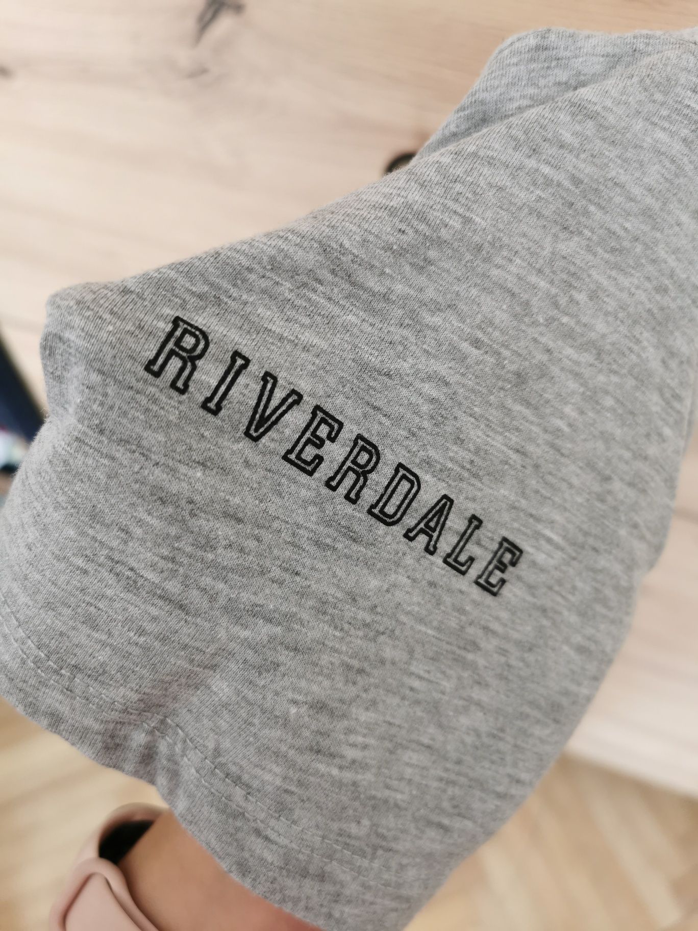 Szara koszulka t-shirt Riverdale Primark