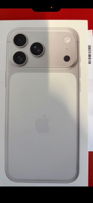 Iphone 17 Pro Max 256Gb  Silver (Prateado)Selado .