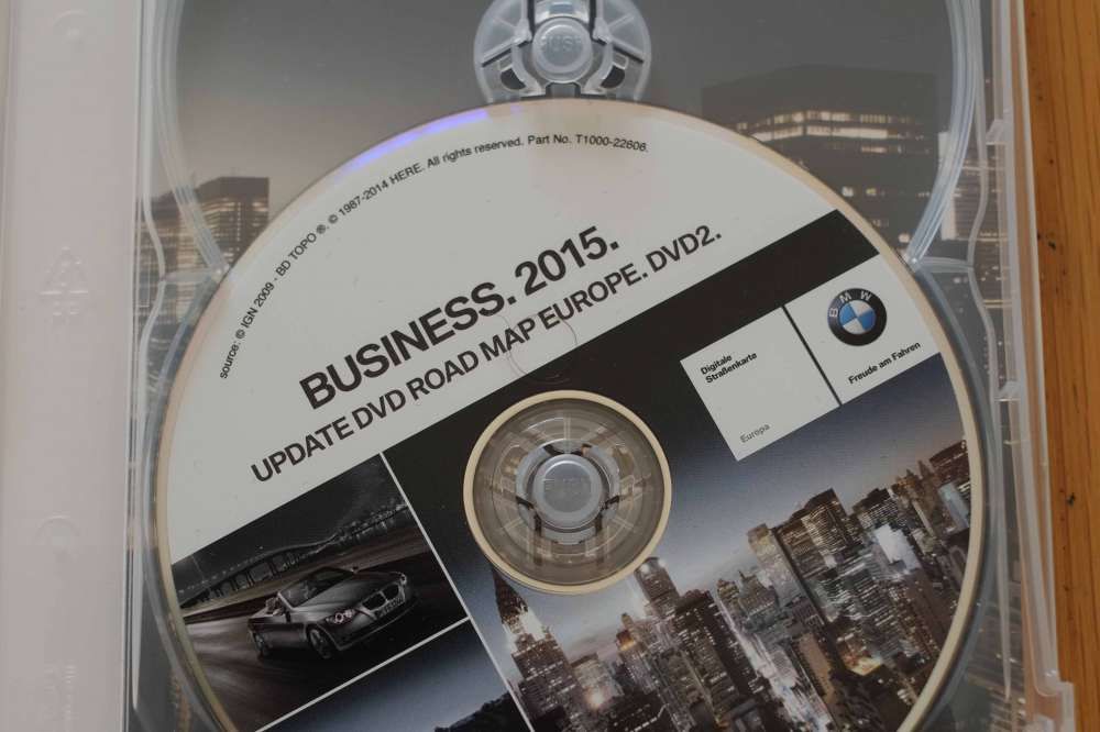 DVD Business. 2015, GPS para BMW, “ só mapas da Europa de Leste”.