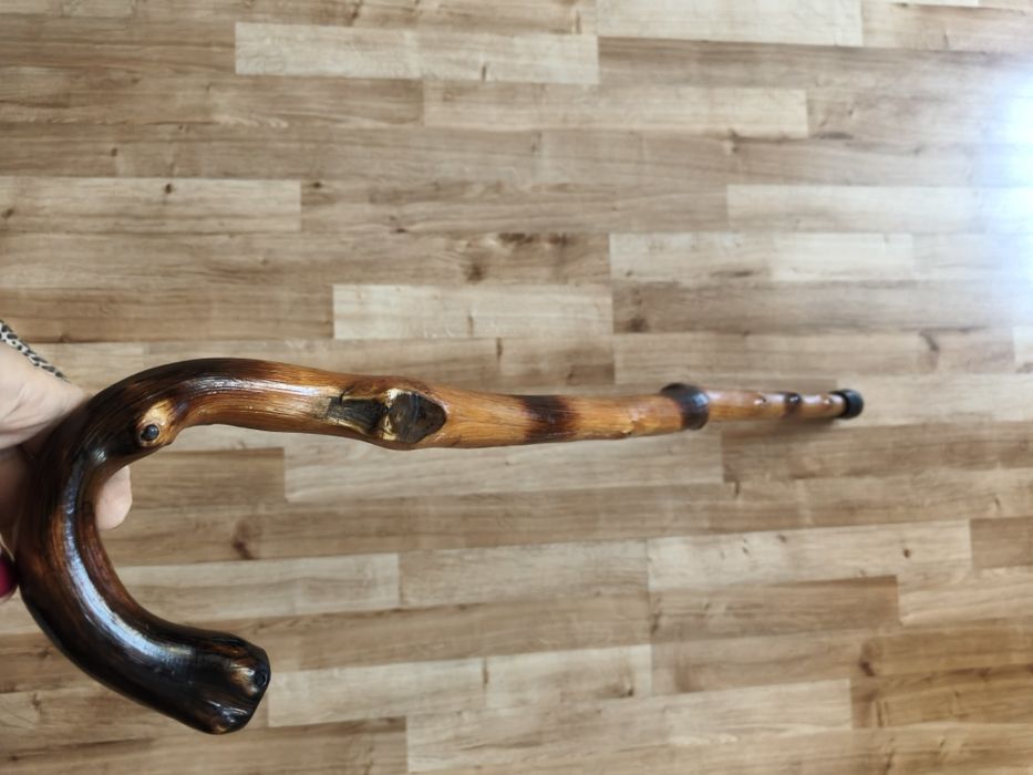 Stara drewniana laska