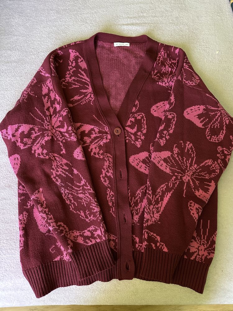 Sprzedam sweter Roger Publishing Mamaginekolog