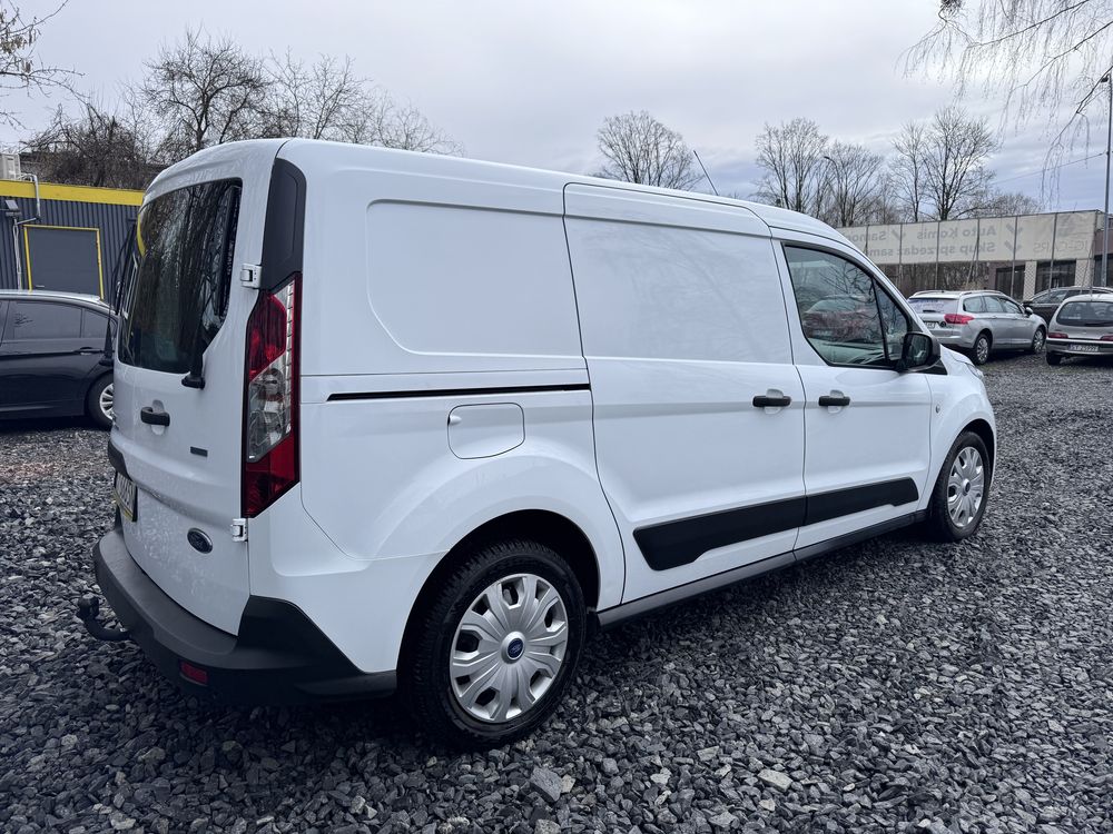 Ford transit connect long