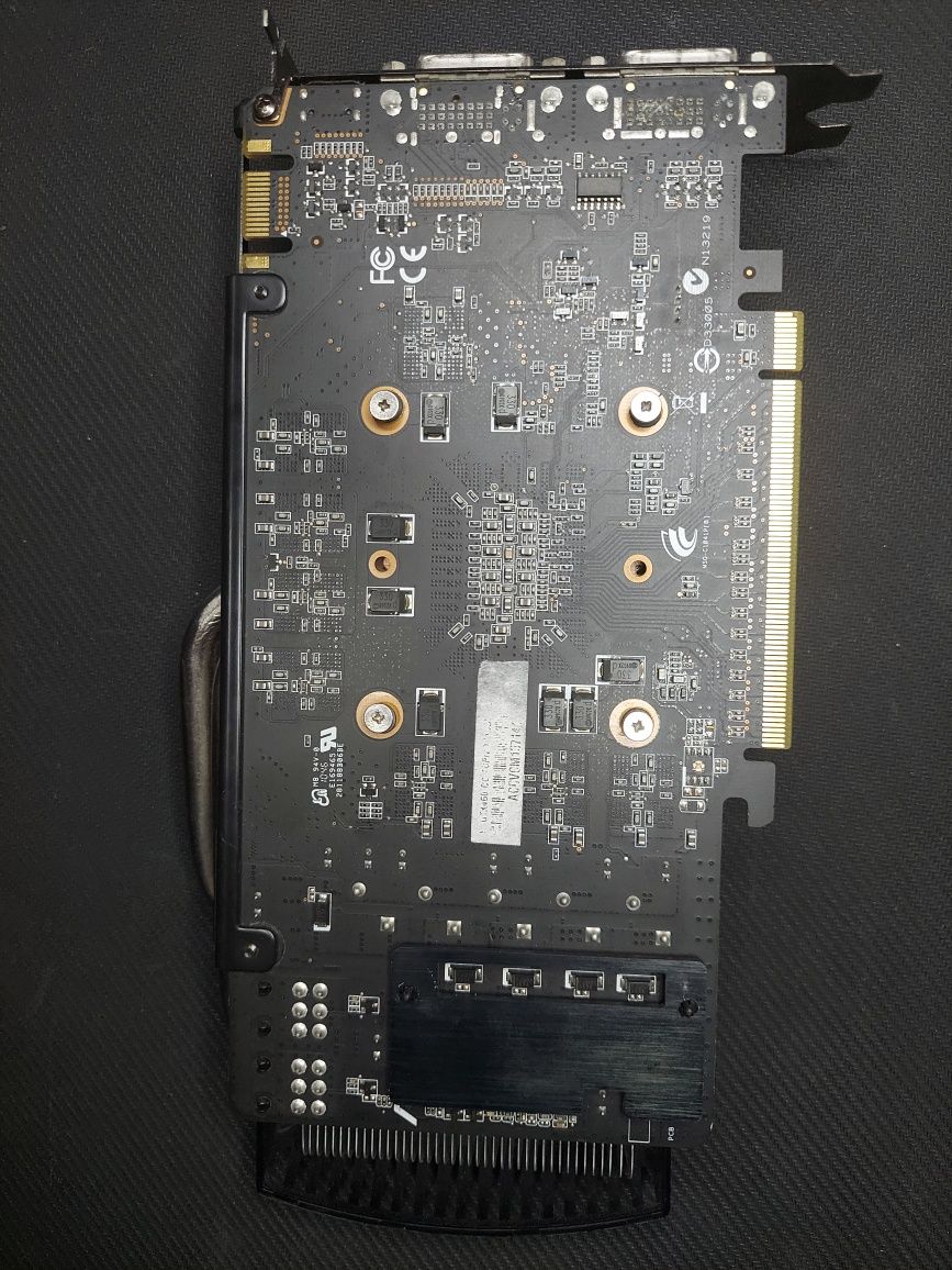 GeForce GTX 460 SE v2
