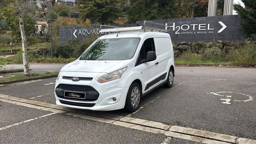 Ford transit connect(IVA DEDUTIVEL)