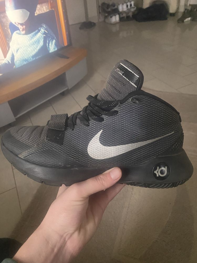 Nike KD Trey 5 IV