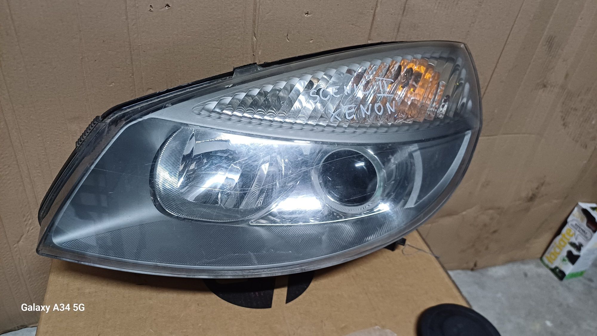 Lampa renault scenic ll xenon