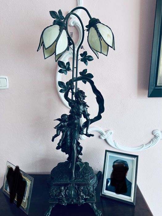 Lampa figuralna antyczna 2 sztuki wysoka stołowa