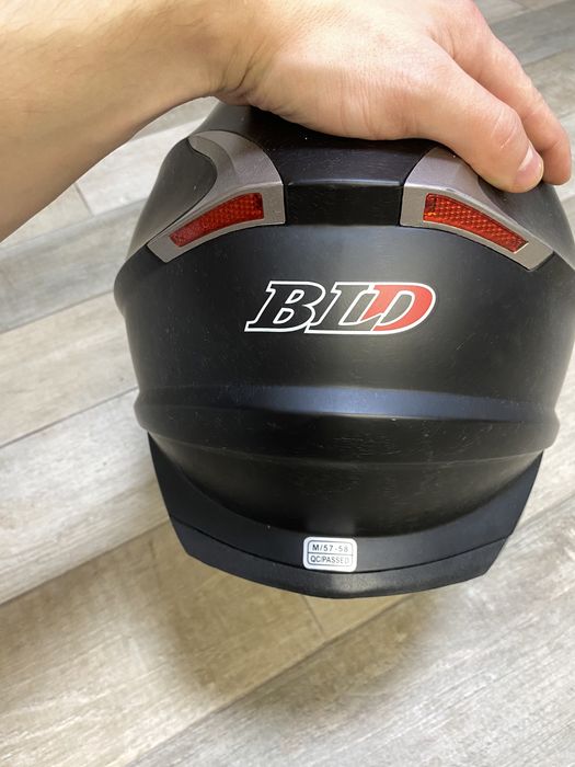 Мото шлем BLD