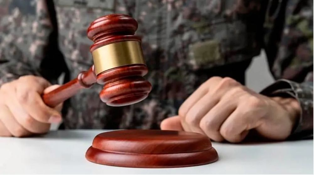 Терміновий виїзд, військовий адвокат