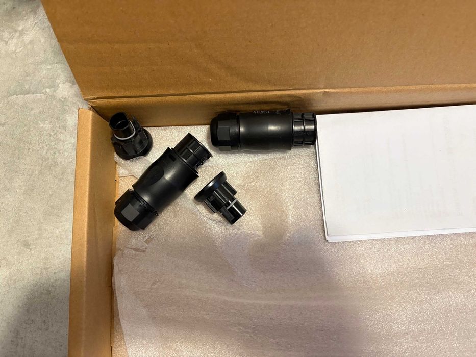 Zestaw mikroinwerter Hoymiles HM-800 + DTU Pro