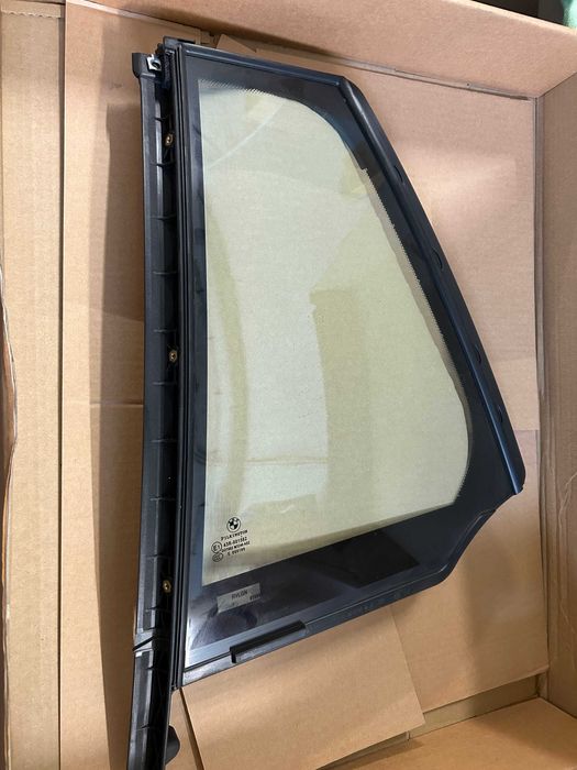 BMW 5 F11 kombi szyba drzwi tylnych lewa