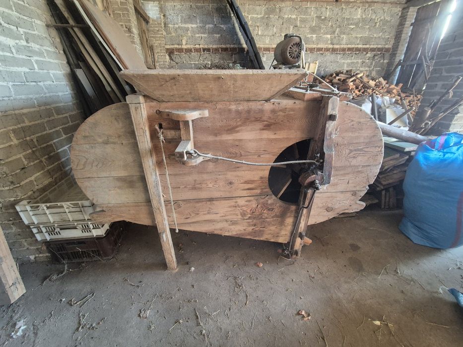 Wialnia/ młynek do zboża