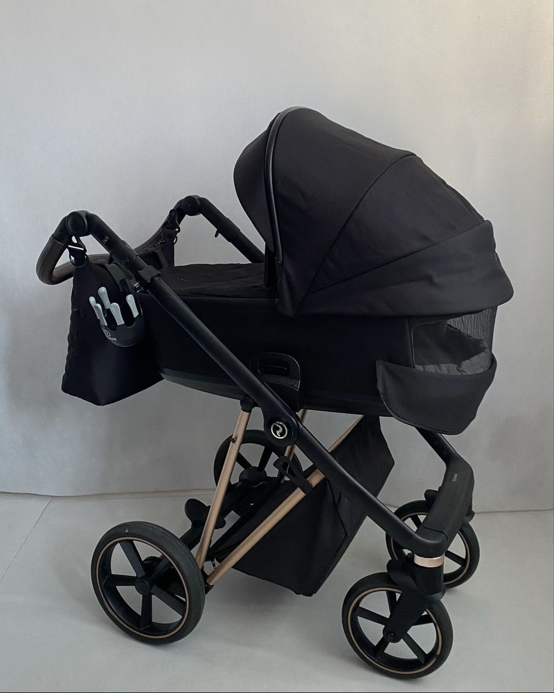 Wozek 4w1 Roan ivi 2.0 Gwara/ Cybex B2 / Baza Cybex Base One B2 isofix
