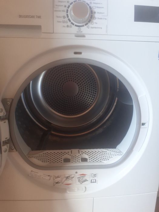 Сушильна машина Electrolux