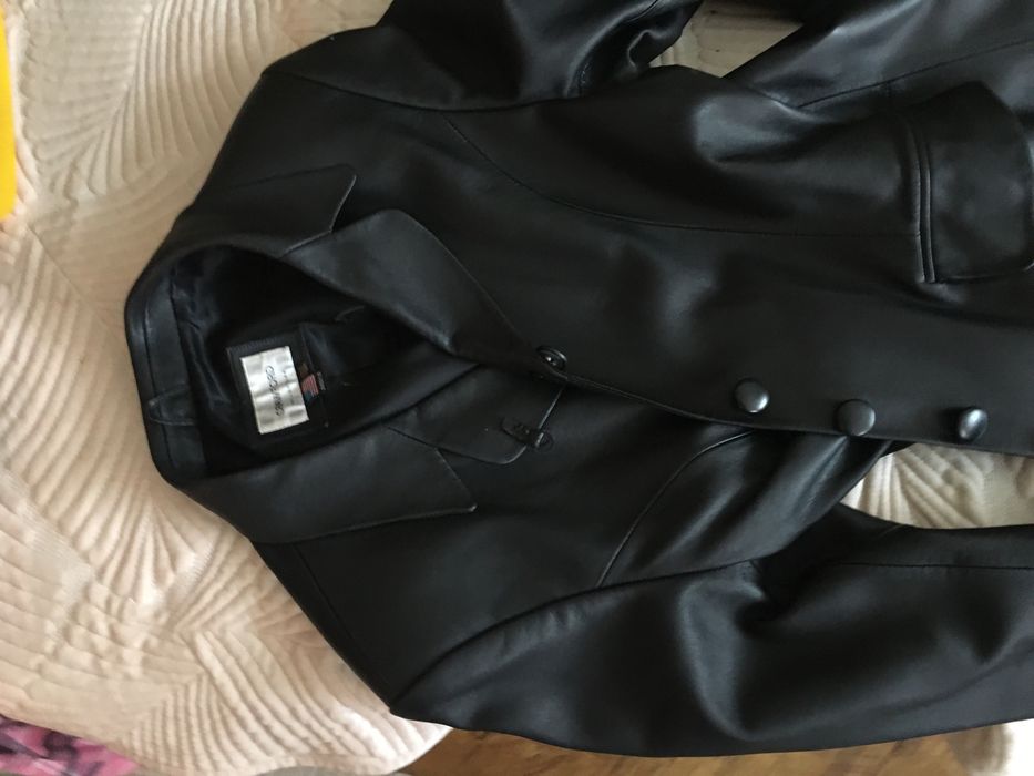 Пальто з натуральноі шкіри б\в