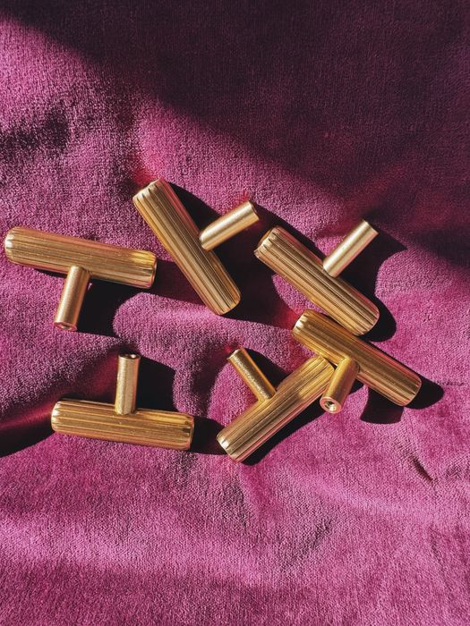 Uchwyty gałki meblowe skandynawskie mosiądz szczotkowany minimalizm