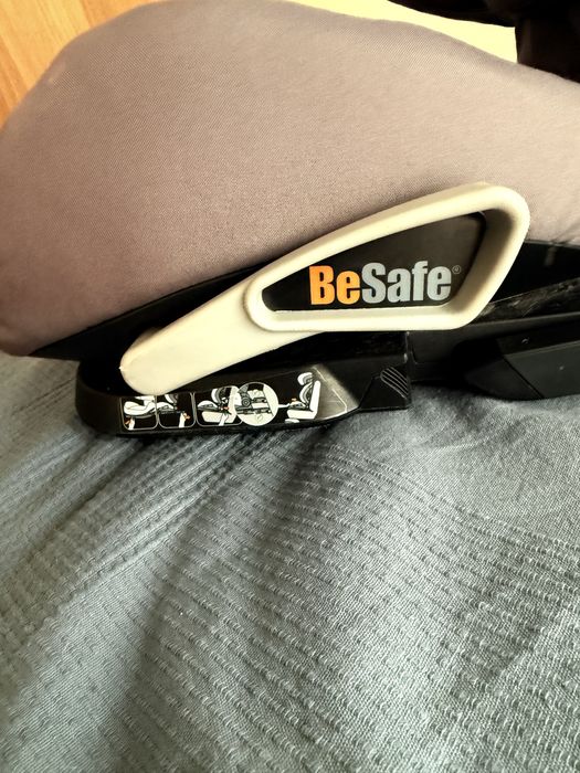 Cadeira Auto BeSafe Izi Up 2/3