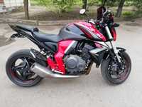 Продам Honda CB1000R