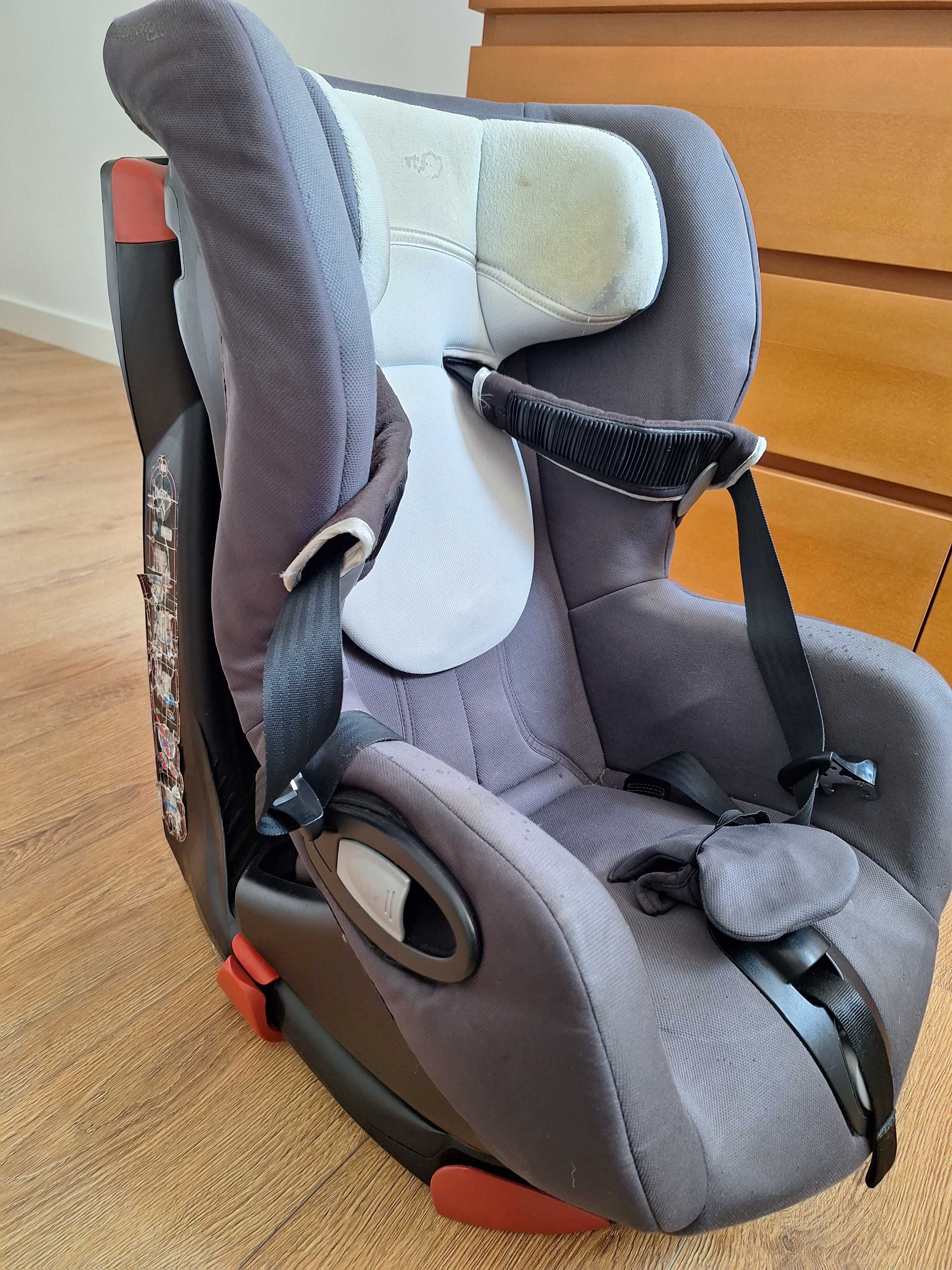 Cadeira Bebeconfort Axiss (RODA 90°) , grupo 1 - Isofix