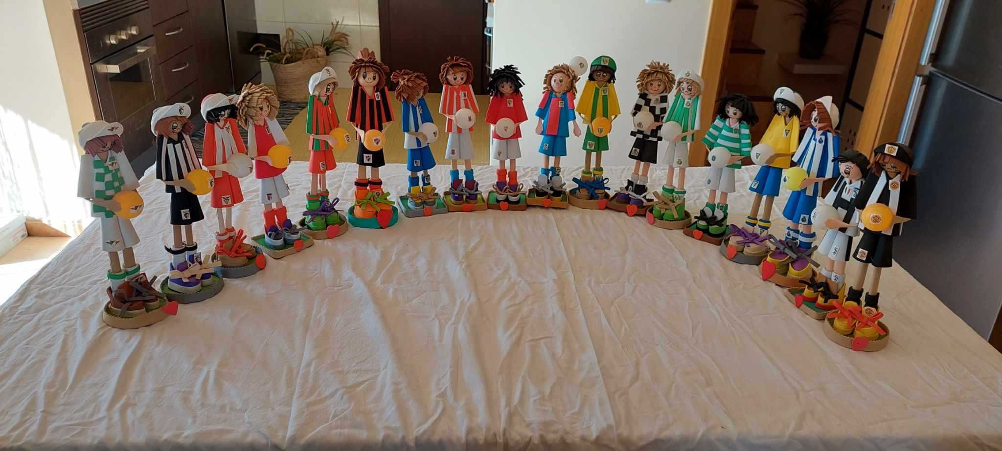 Bonecos de Futebol Artesanais