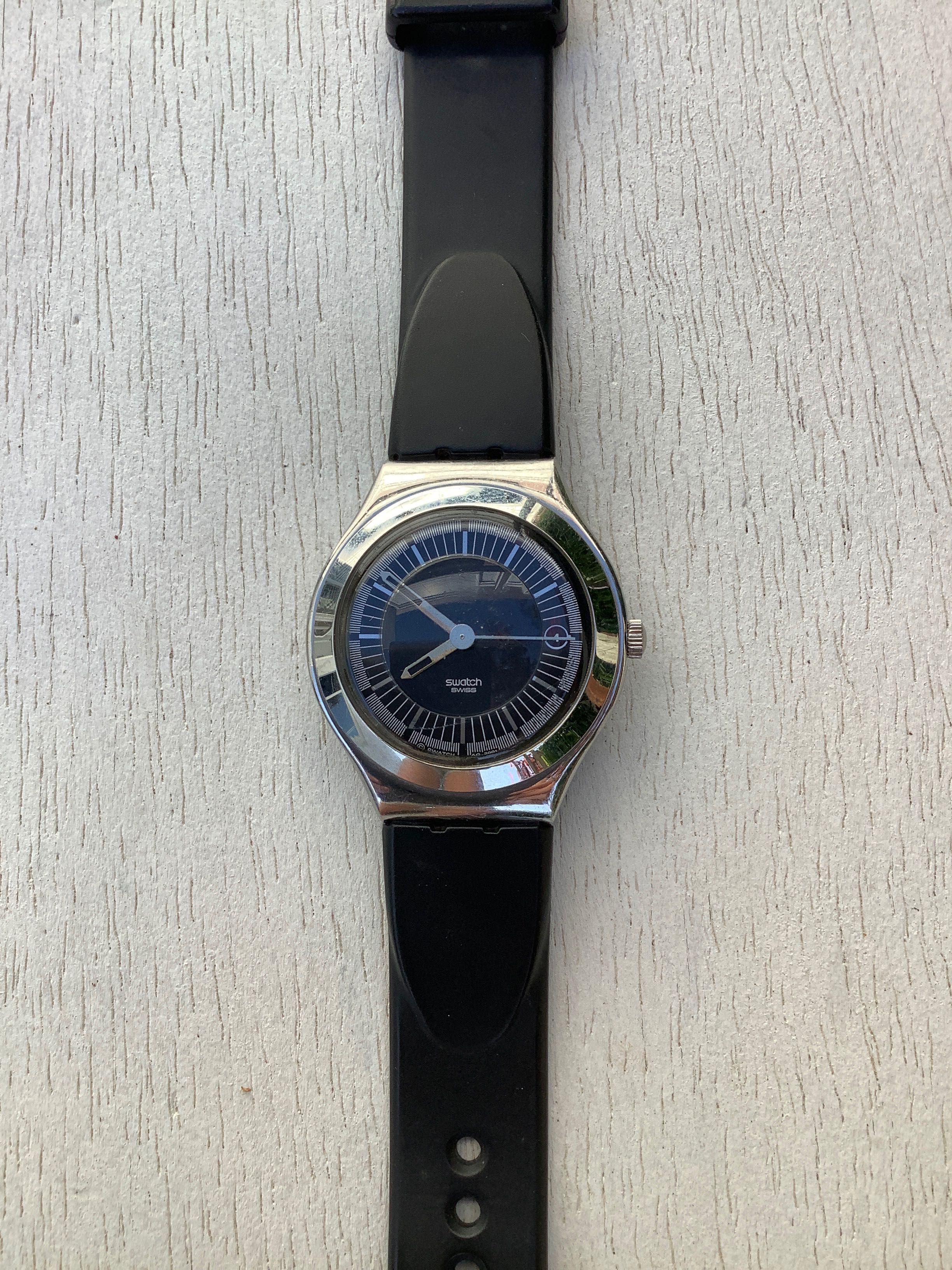 Relógio Swatch clássico