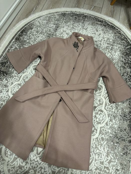 Пальта жіночі в хорошу стані