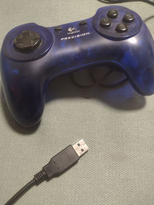 Джойстик ігровий до комп'ютера logitech