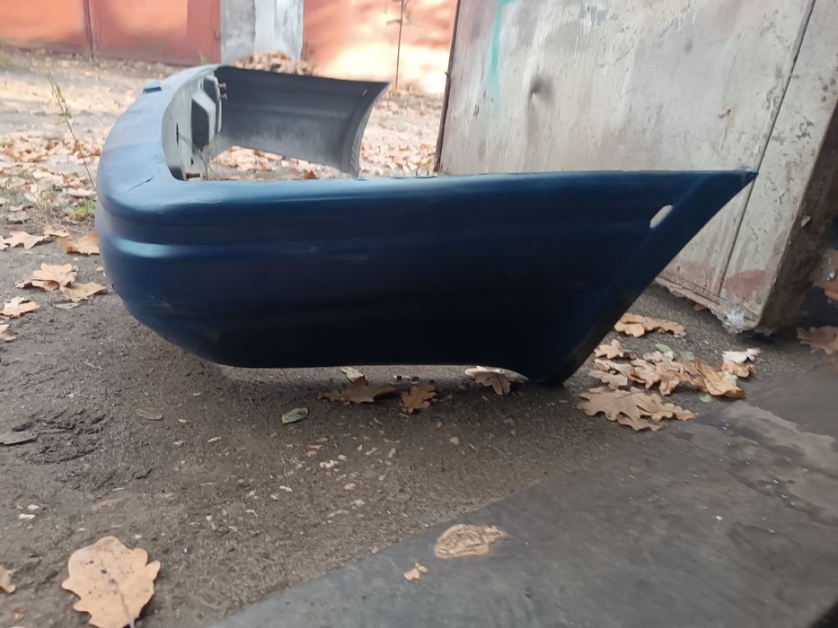 Форд эскорт передний и задний бампер 86-89