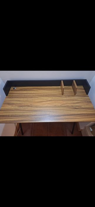 Secretária 100x50