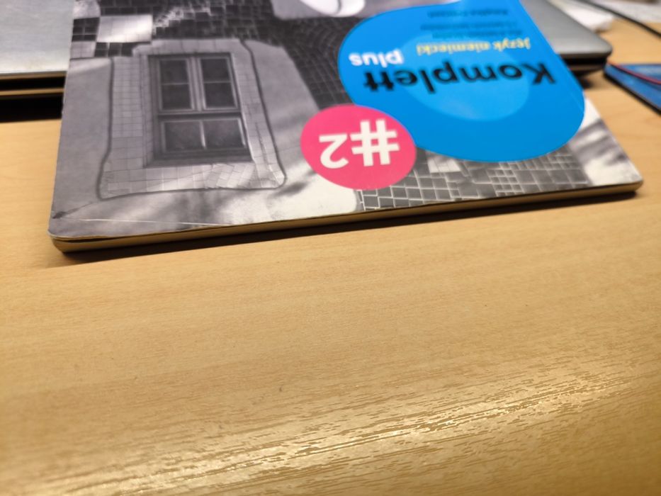 Komplett plus 2. Zeszyt ćwiczeń. Język niemiecki. Reforma 2019.