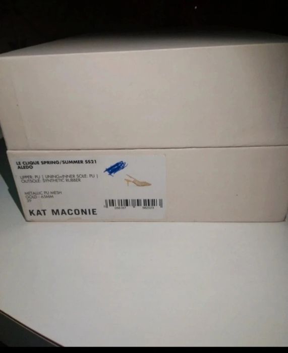 Sandália/sapato Tamanho 39 .   Kat Maconie
 50,00 € 53,20