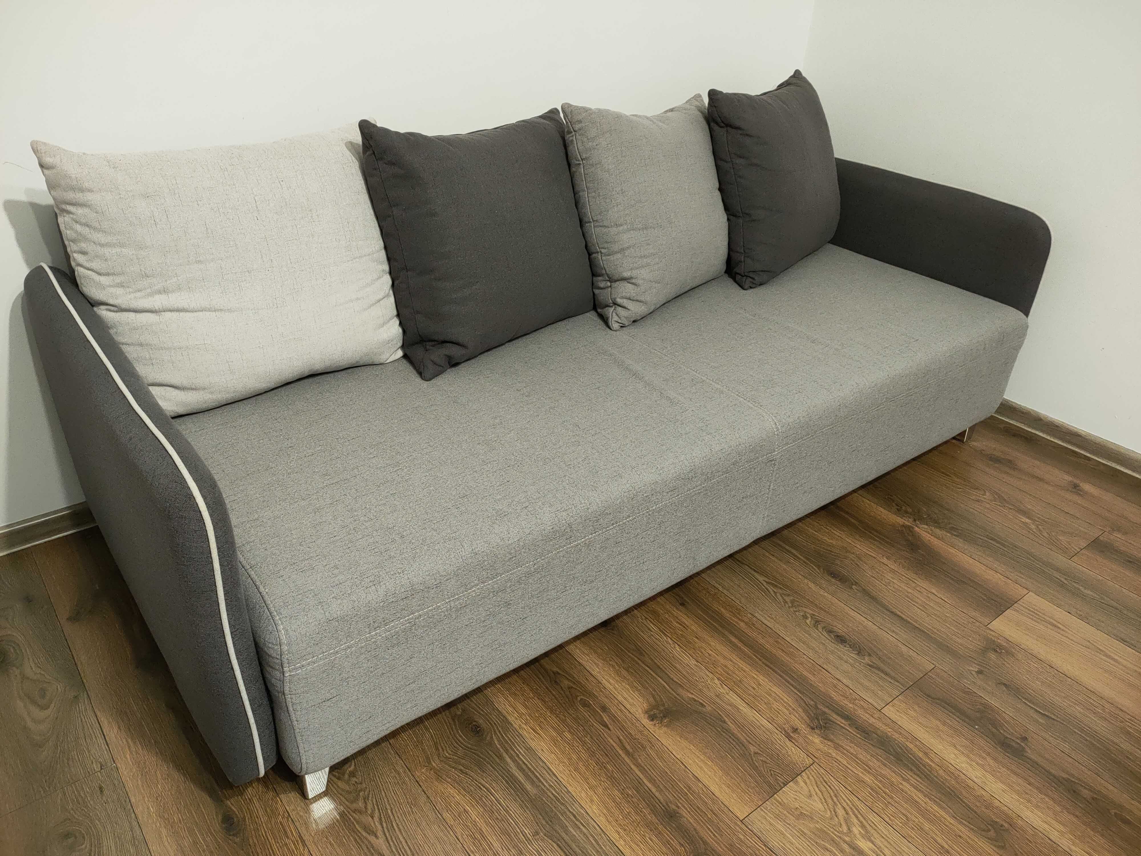Sofa, kanapa z funkcją spania i pojemnikiem