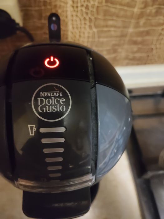 Кавоварка капсульна Dolce gusto