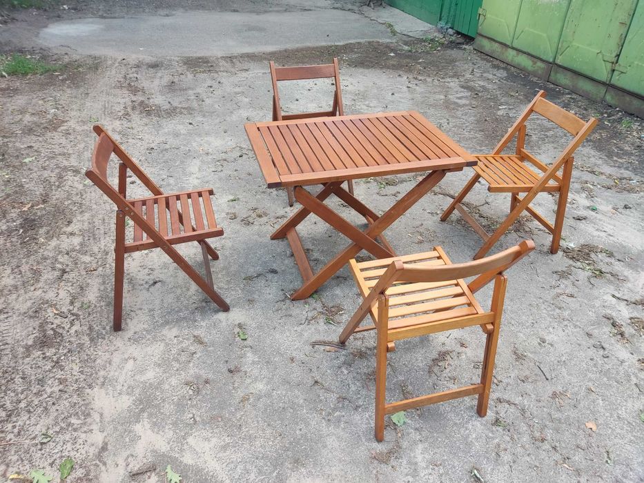 Складной раскладной стол и 4 стула дерево