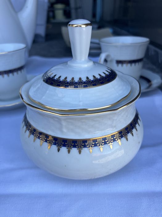 Servico de cafe e de cha novo