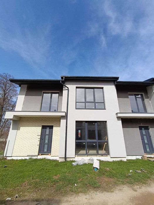 Продається Таунхаус за найнижчою ціною.