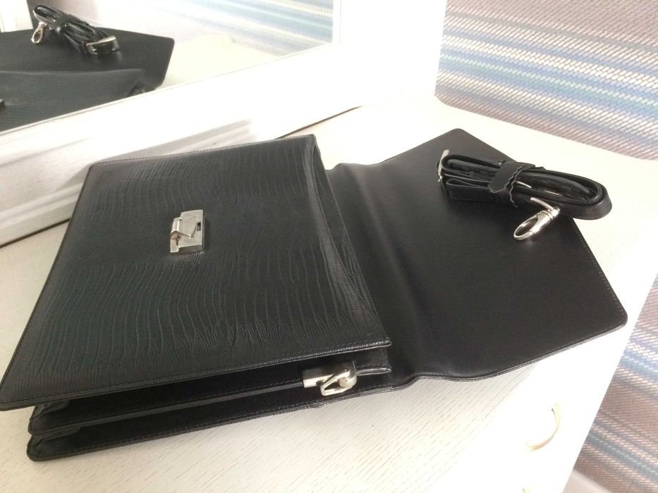 Портфель Neri Karra